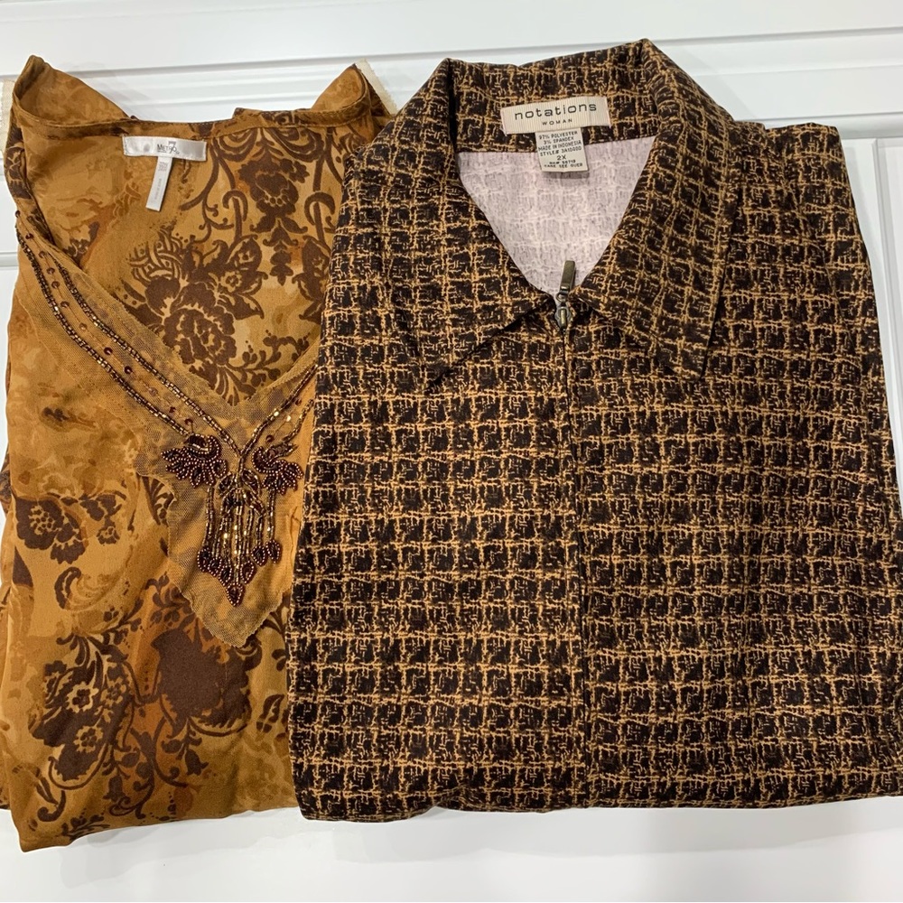 Bundle of two womens tops, see pics for sizes